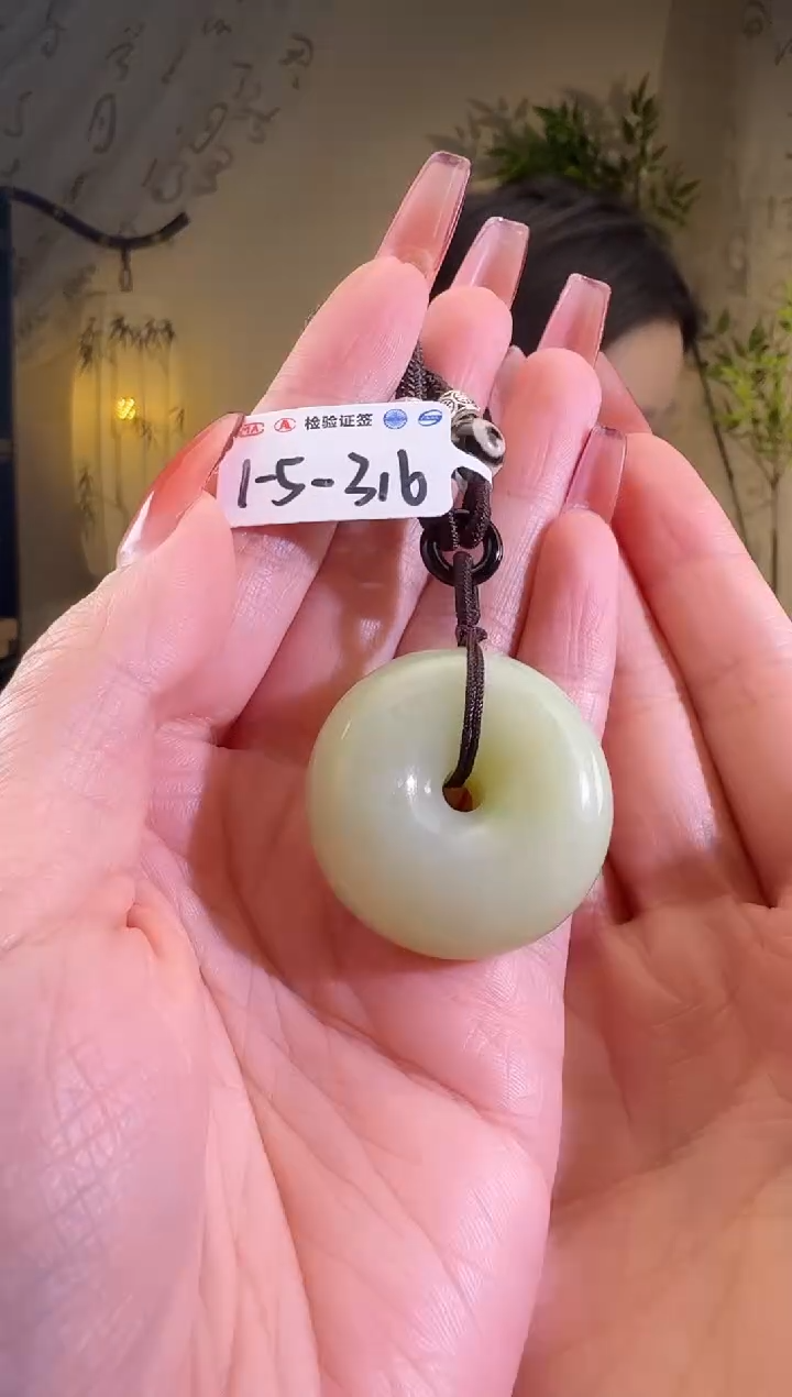 【闪购商品】和田玉颈饰未镶嵌1-5-316