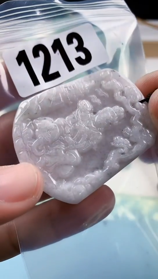 【闪购商品】翡翠挂件未镶嵌天然翡翠吊坠挂件