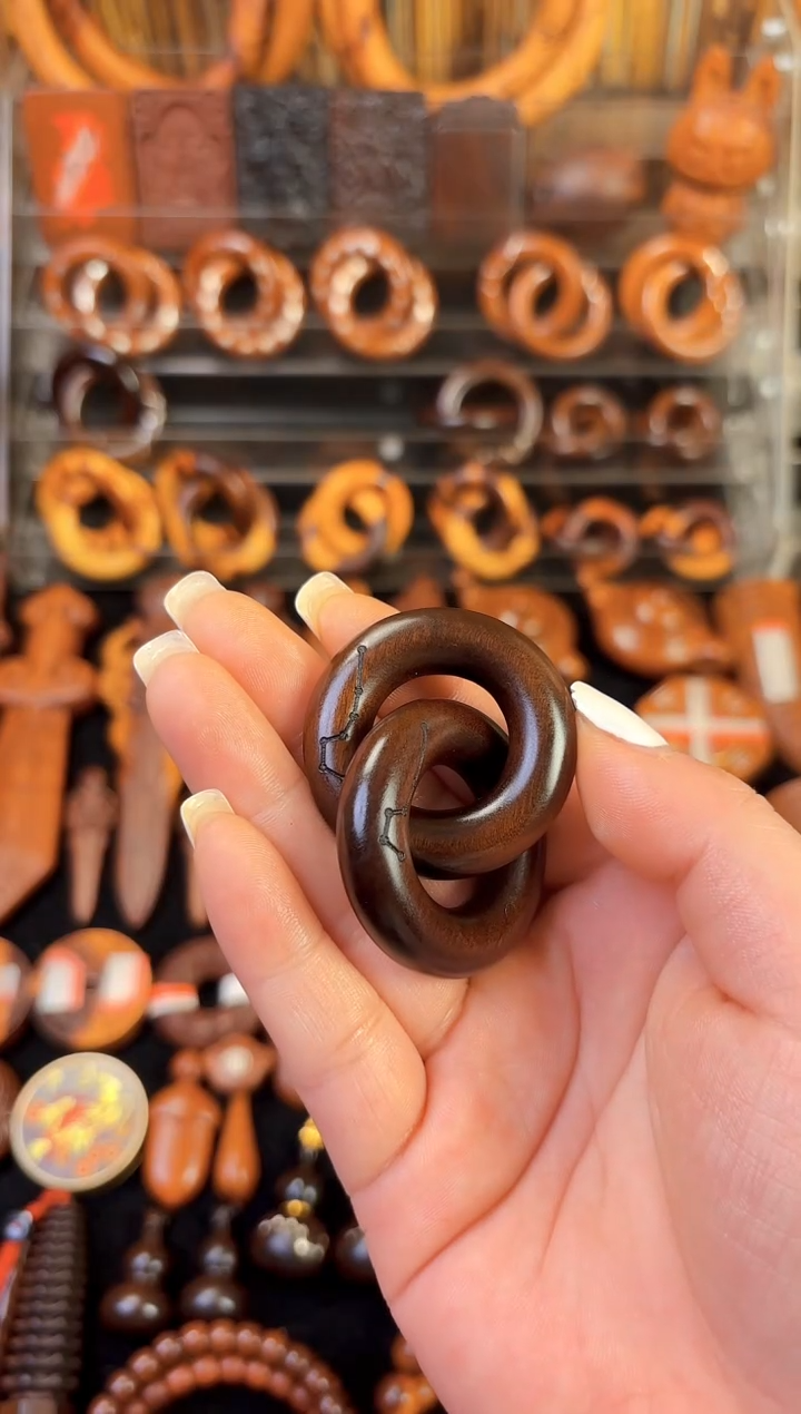 雷枣木玉化料乾坤圈2.0