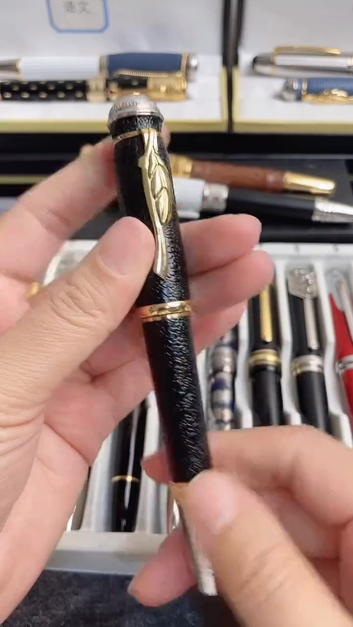 便携式君**成AAAWW999888