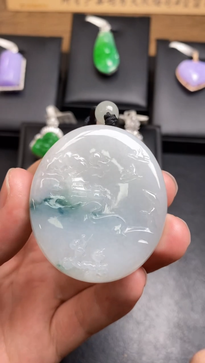 【闪购商品】翡翠颈饰未镶嵌翡翠