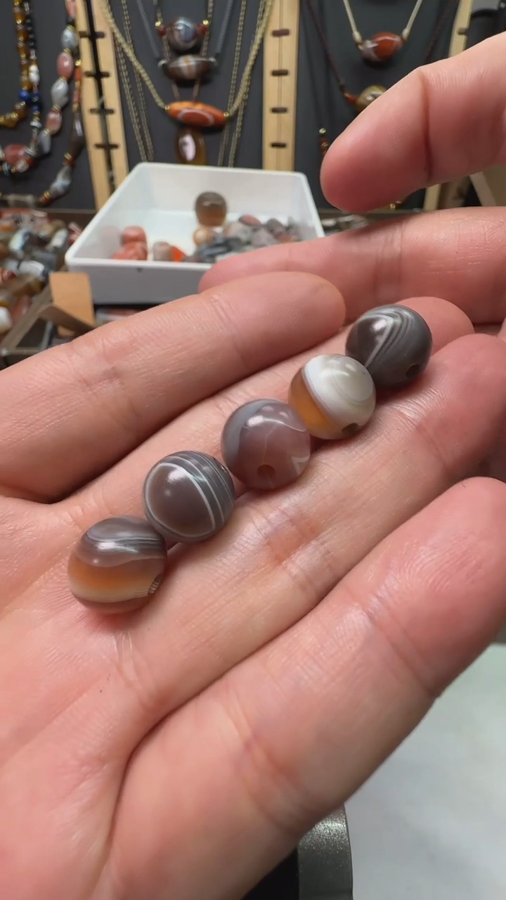 玛瑙/玉髓颈饰未镶嵌喝****气玛瑙12