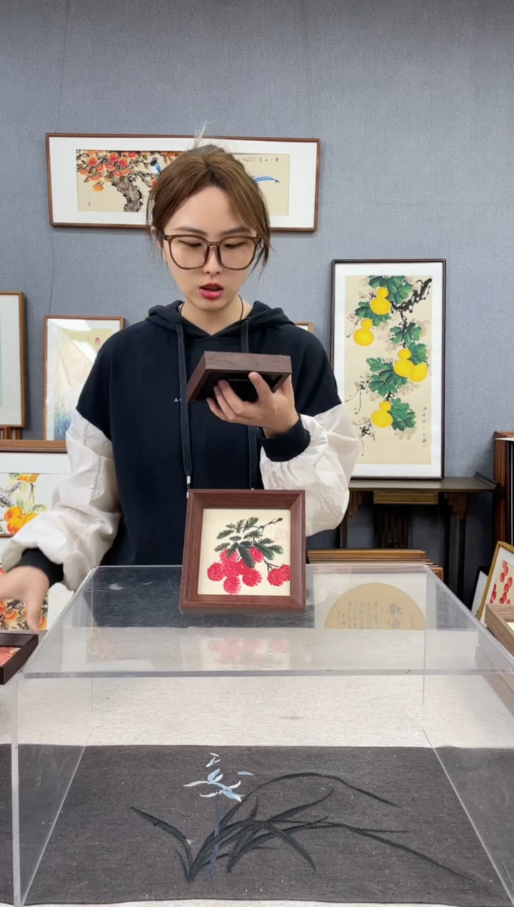 【闪购商品】国画5寸-小摆台作品-荔枝