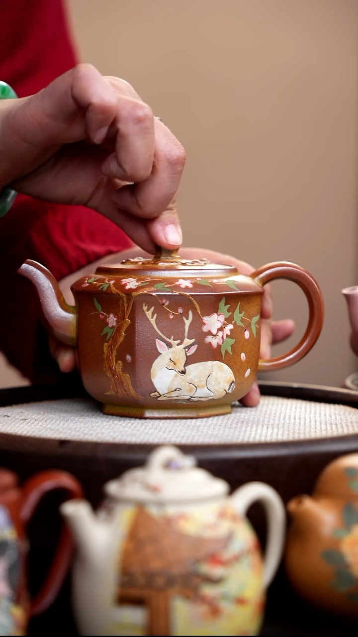 茶壶紫砂柴烧八方宫灯泥绘小鹿