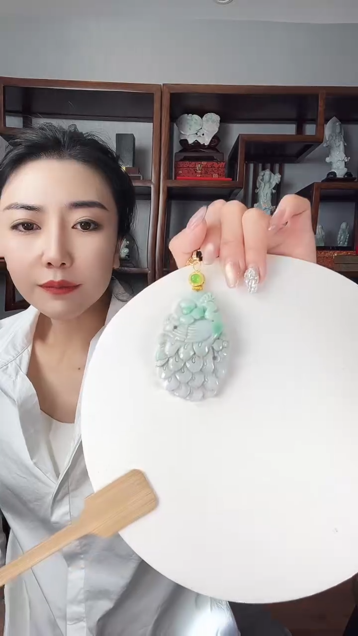 【闪购商品】翡翠颈饰未镶嵌凤凰