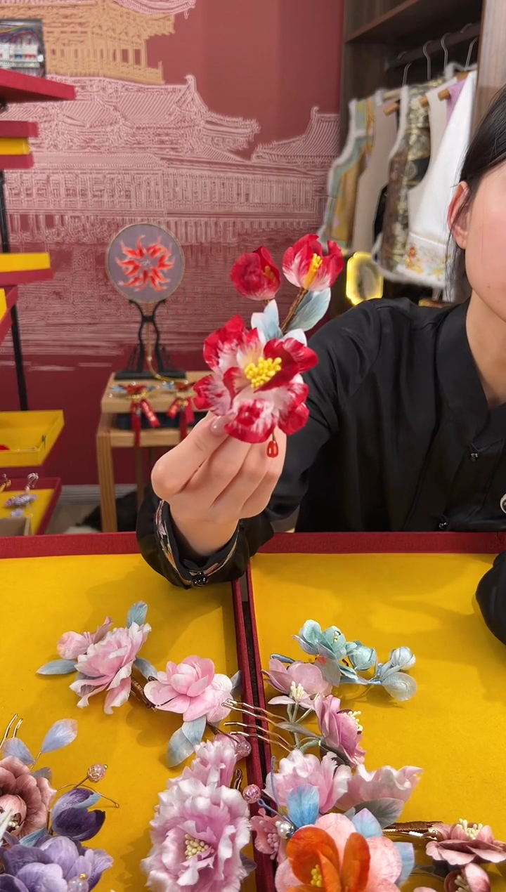 【闪购商品】刺绣非遗绒花（发饰）