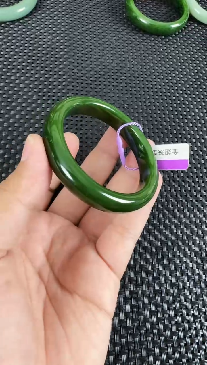 【闪购商品】和田玉（碧玉）手镯未镶嵌约56MM