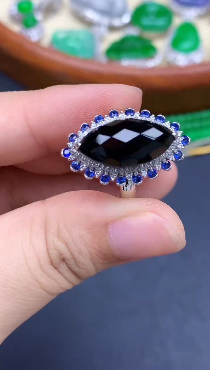 18K金镶嵌戒指翡翠554-中国好珍宝