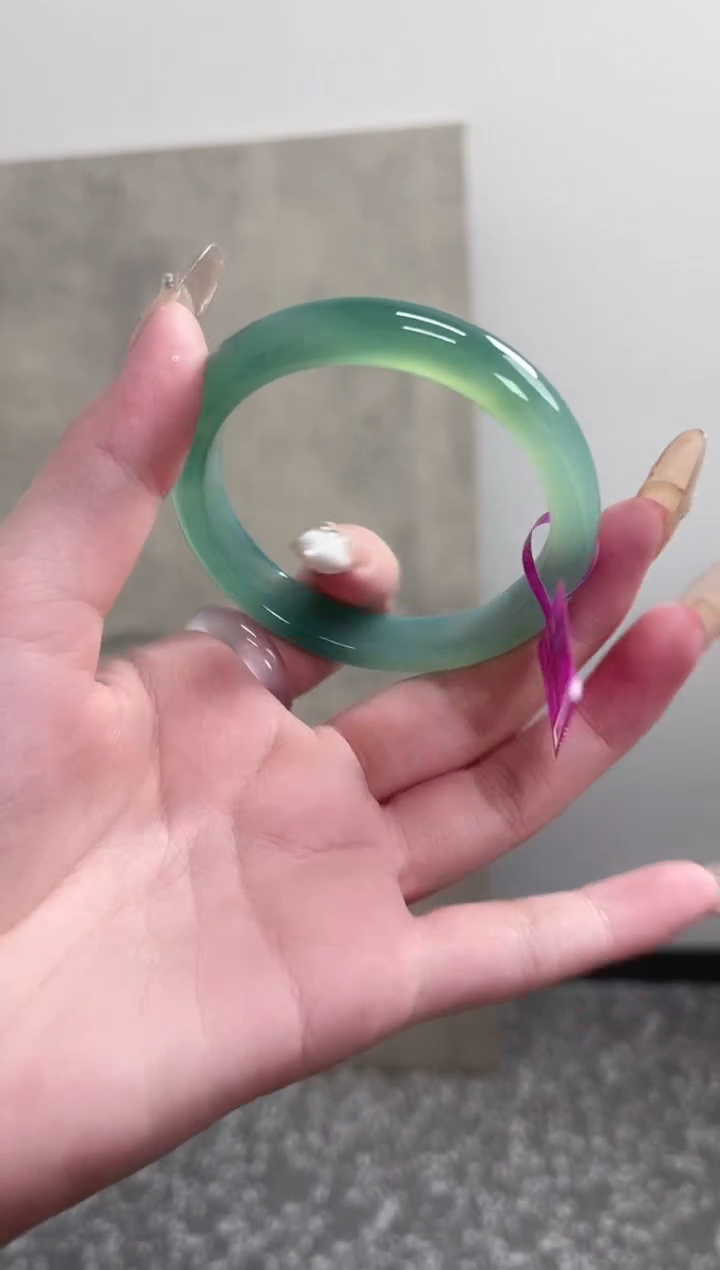 【闪购商品】玛瑙/玉髓手镯未镶嵌55-56圈 需要包容