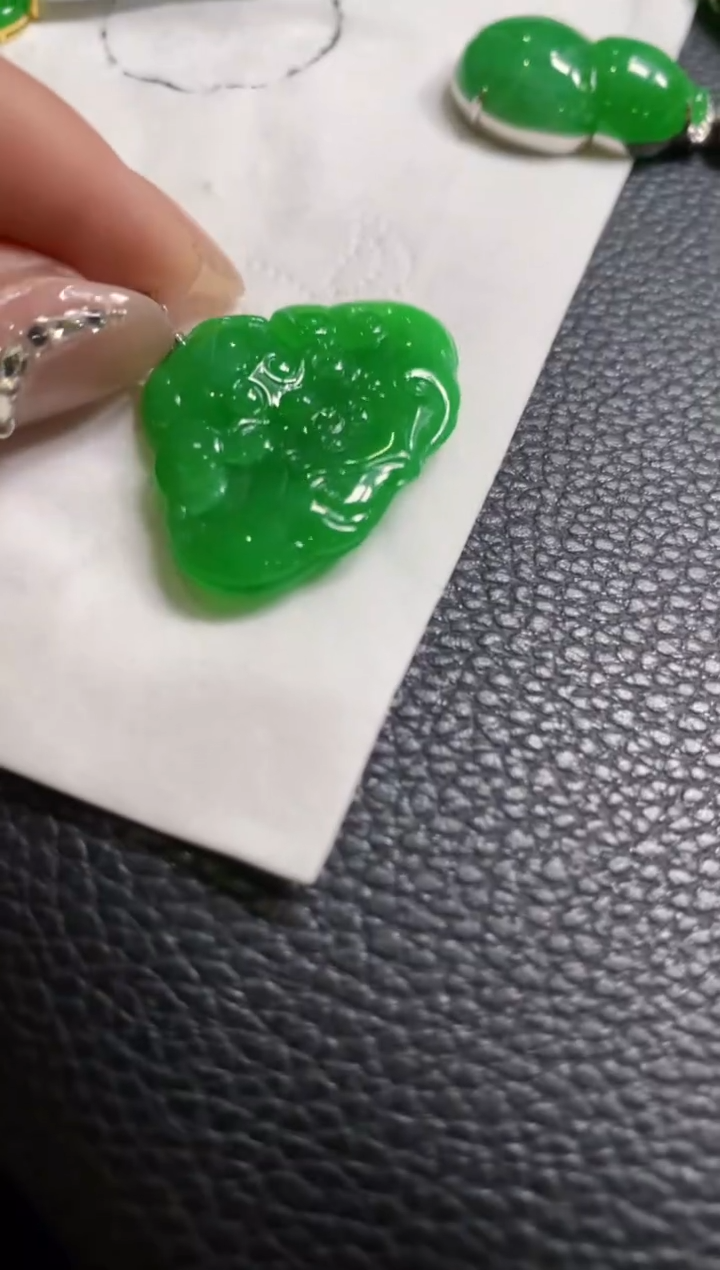 【闪购商品】定制翡翠18K金镶嵌如意