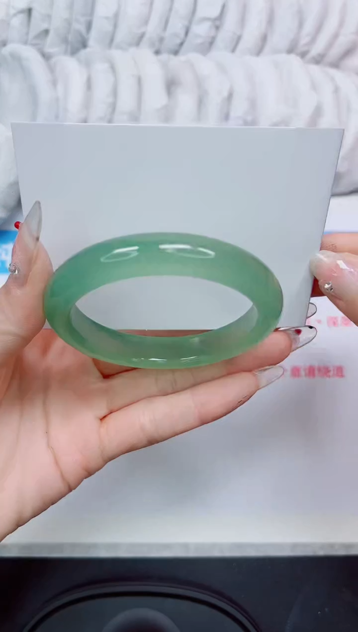 石英岩玉手镯未镶嵌339