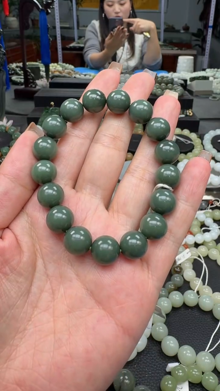 未镶嵌手链和田玉俄罗斯碧玉瓷蓝卡12