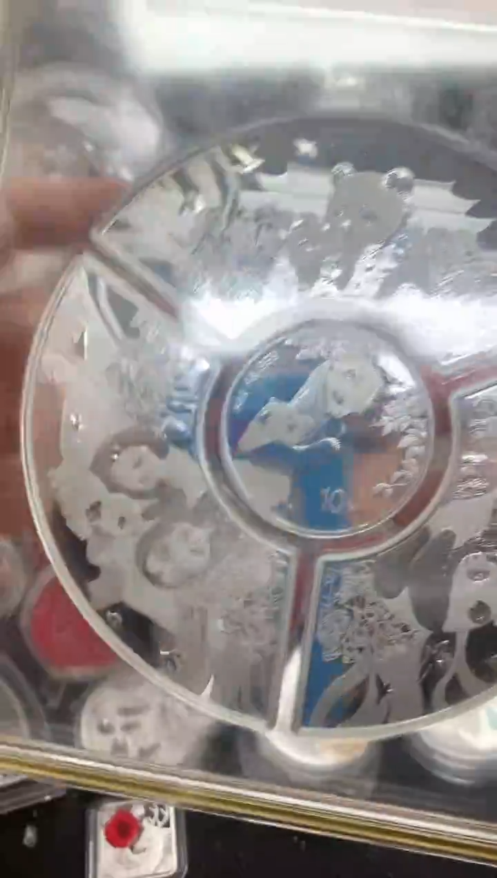 纯银植****印团团圆圆23银猫+60克银套装