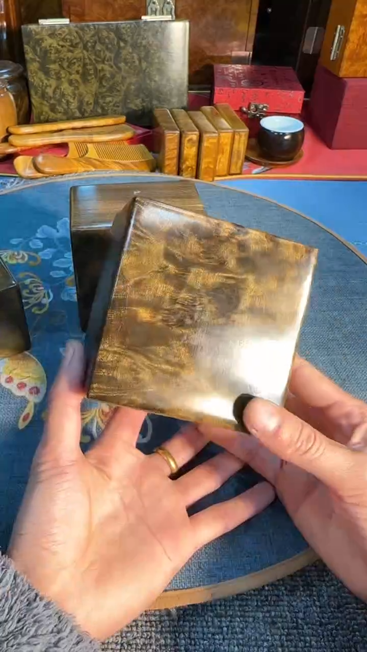 【闪购商品】乌木类成套家具阴沉翻盖小方盒   s20