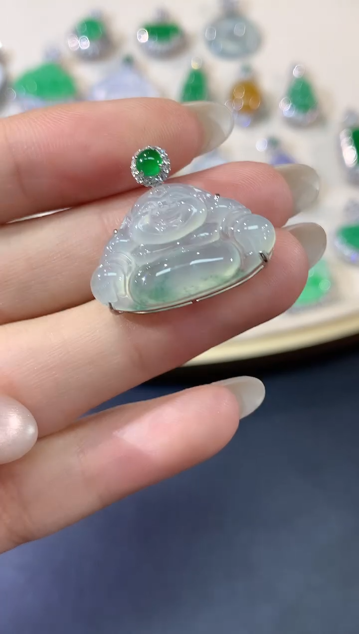 翡翠18K金镶嵌吊坠(不含链)吊坠（不含链） |  2800