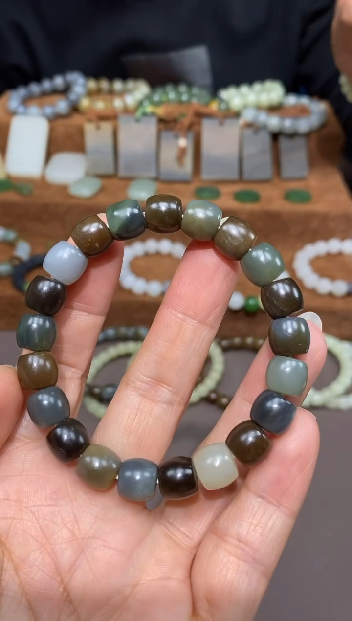 【闪购商品】和田玉手链未镶嵌颜色多样性发货拍一发一