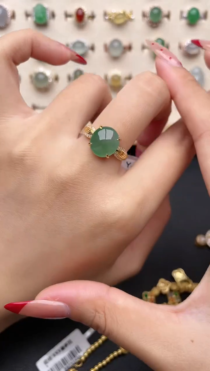 【闪购商品】翡翠戒指银S925镶嵌一物一证一礼盒