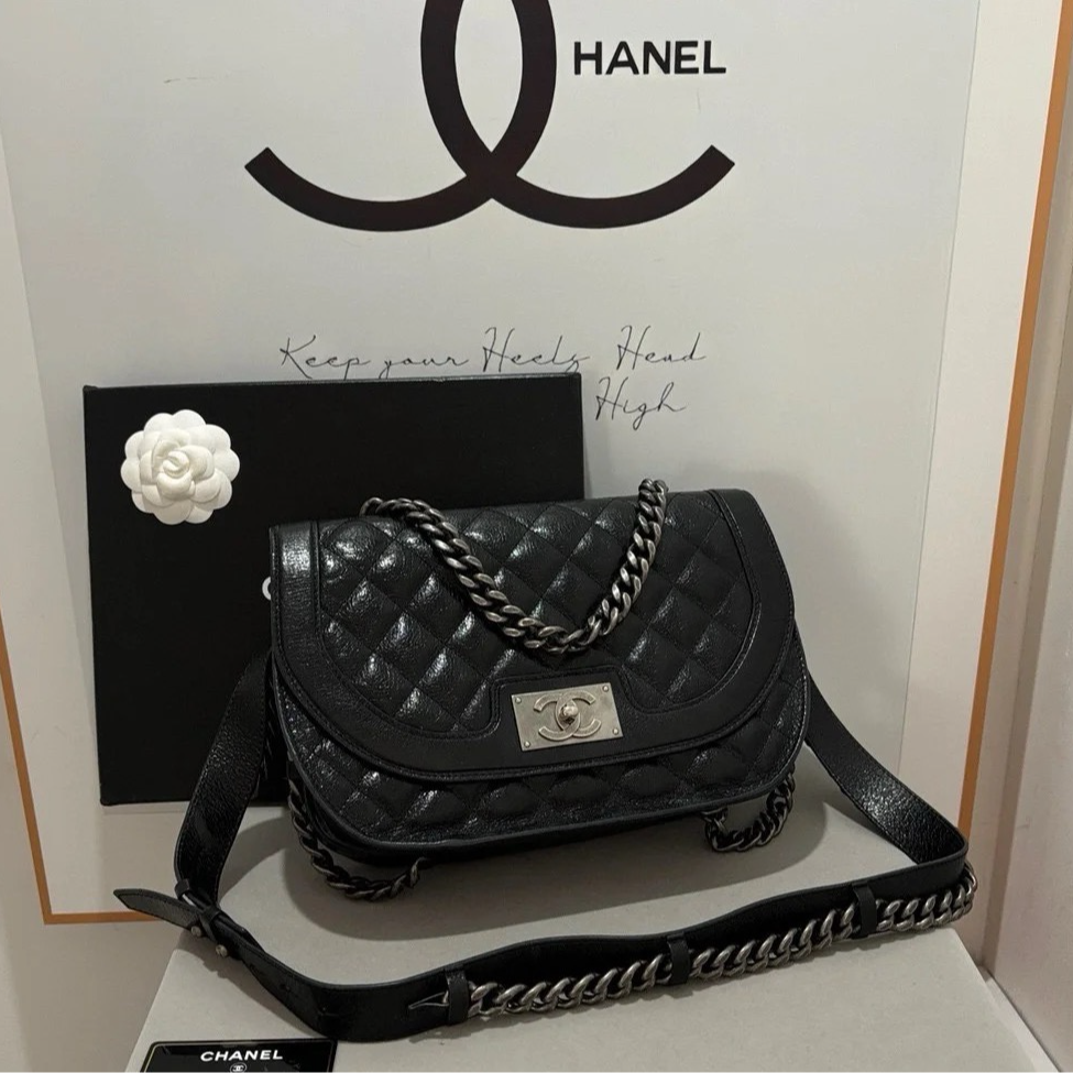95新 Chanel/香奈儿 GGS达拉斯邮差包黑银油蜡山羊皮64397192