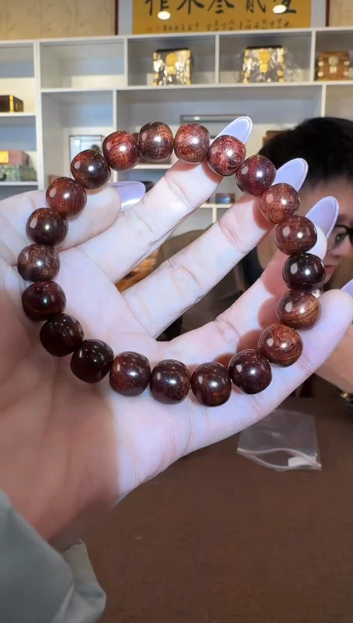 黄花梨/降香黄檀10*11 瘤疤老型单圈手串