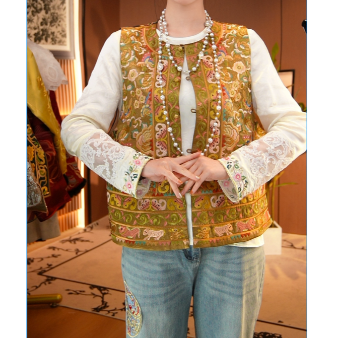 花团锦簇/新中式春季新款重工织锦刺绣马甲2025A5677小禹