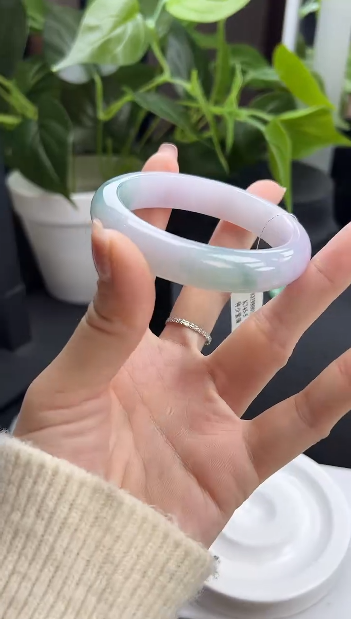 【闪购商品】翡翠手镯未镶嵌手镯56圈口