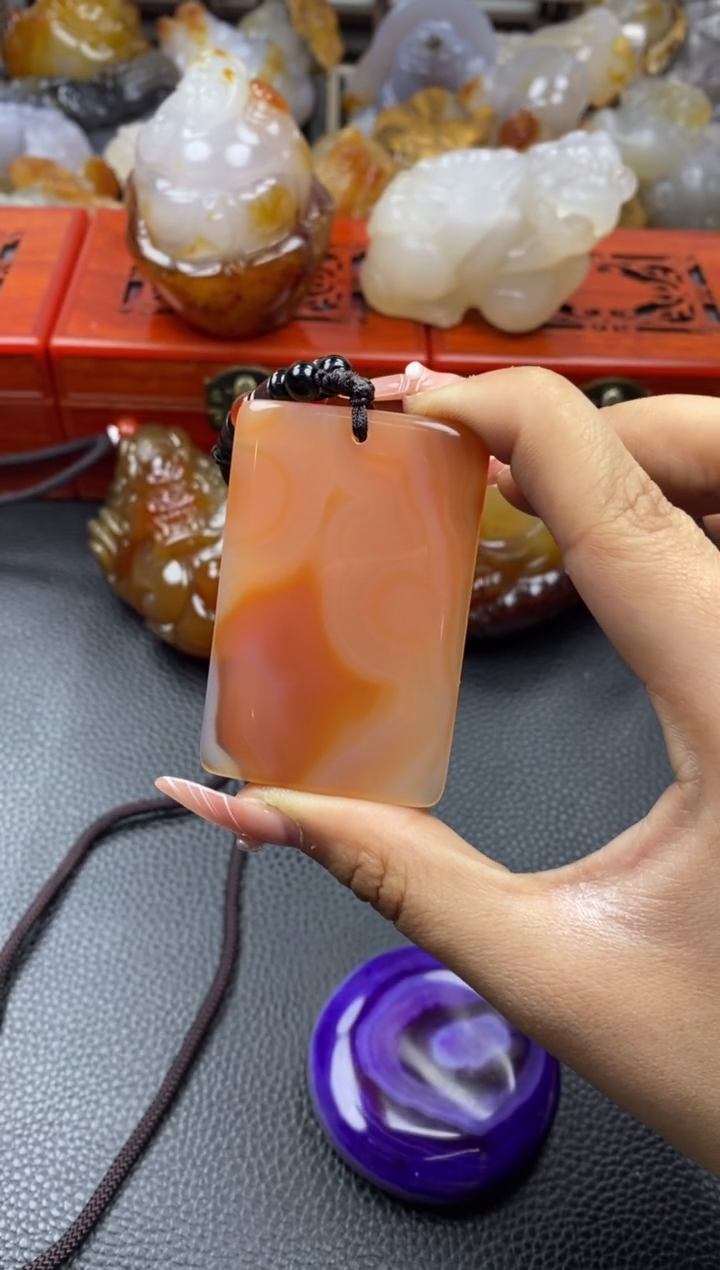 【闪购商品】玛瑙/玉髓挂件未镶嵌00