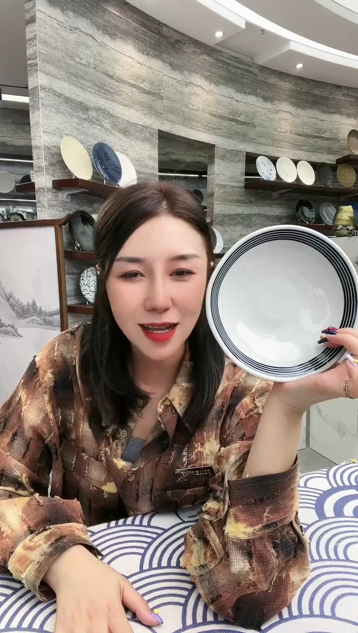 瓷蓝驹16.5cm深盘单支装一只