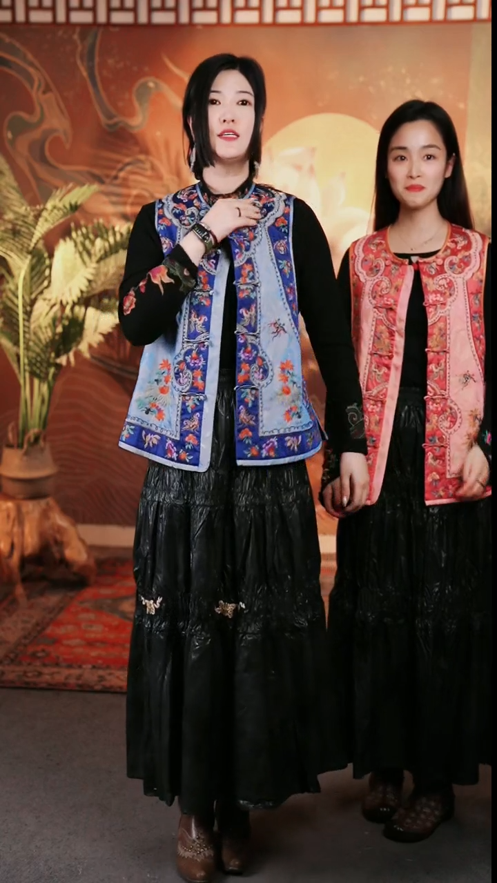 三醋酯纤维无填充物蓝色马甲款式