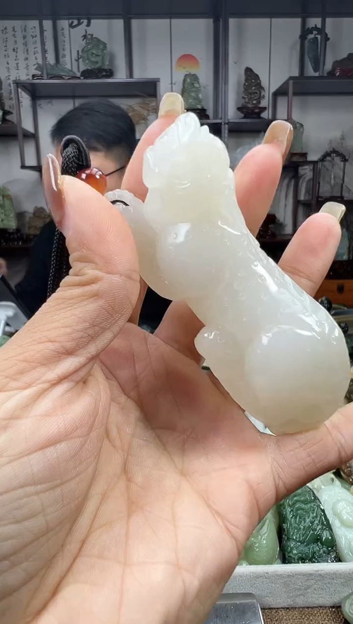 未镶嵌和田玉把件1