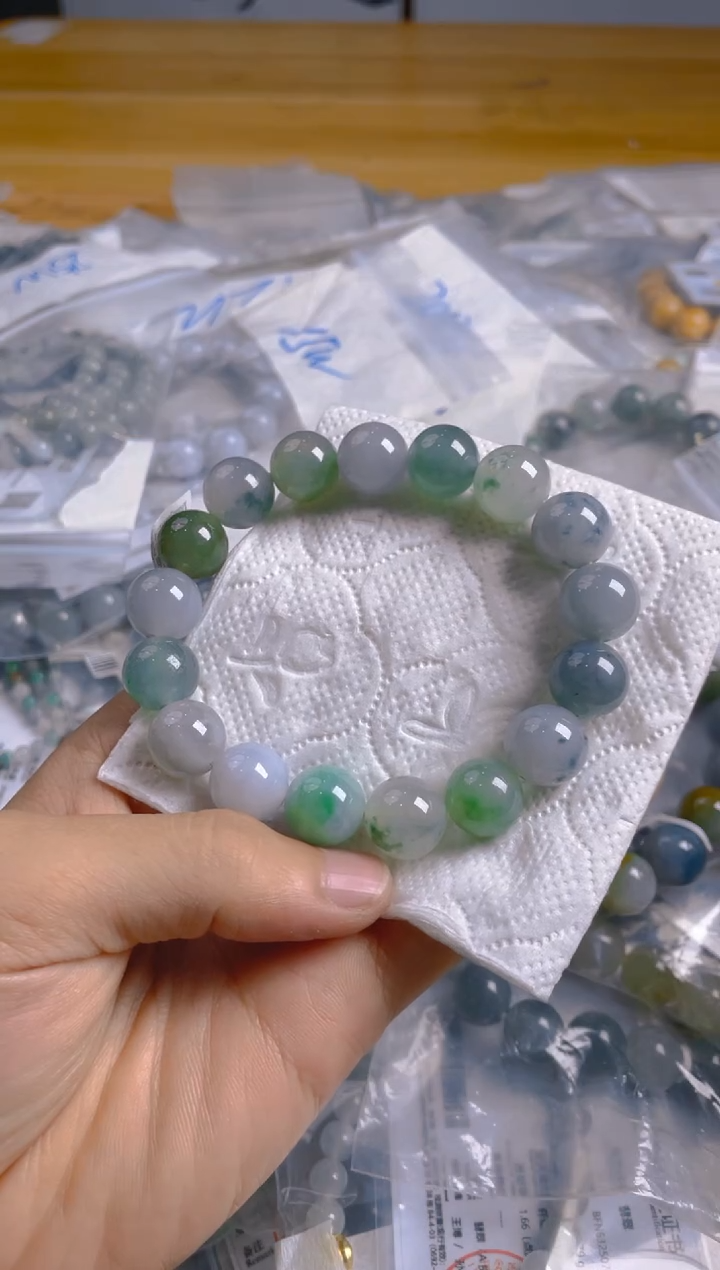 定制翡翠未镶嵌践*心珠串