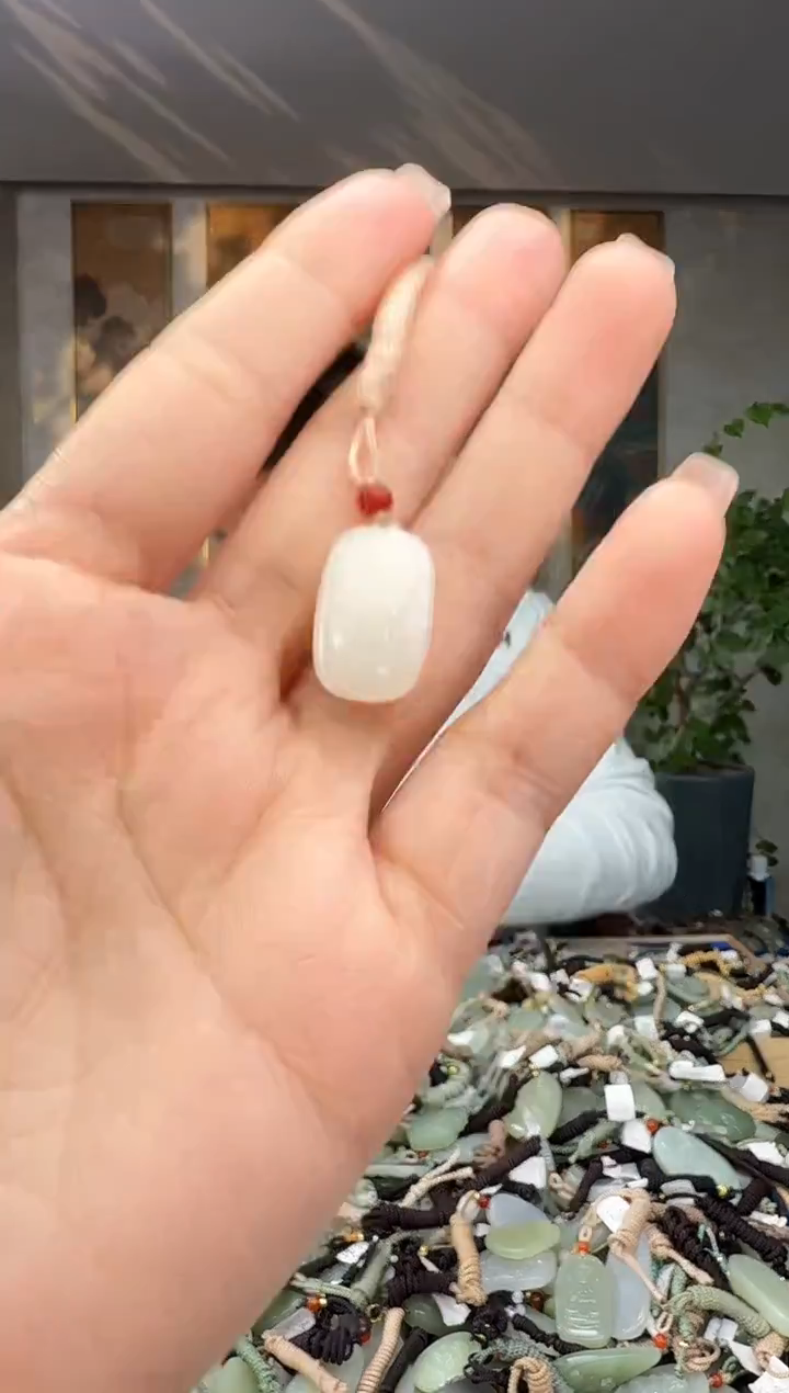 颈饰未镶嵌和田玉拍一发一多样性发货