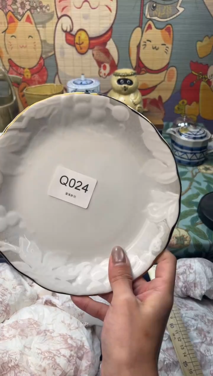 瓷片可**奶     Q024