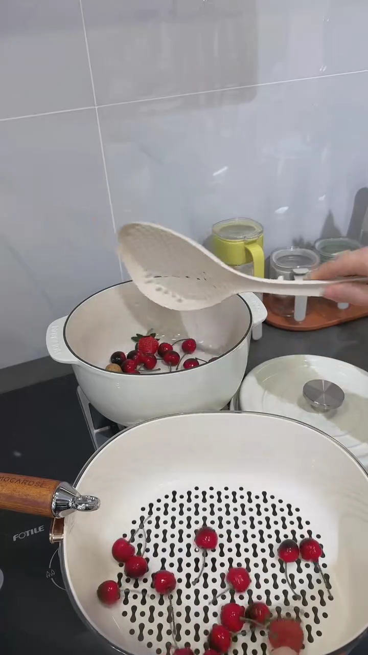 【闪购商品】瓷沥水勺