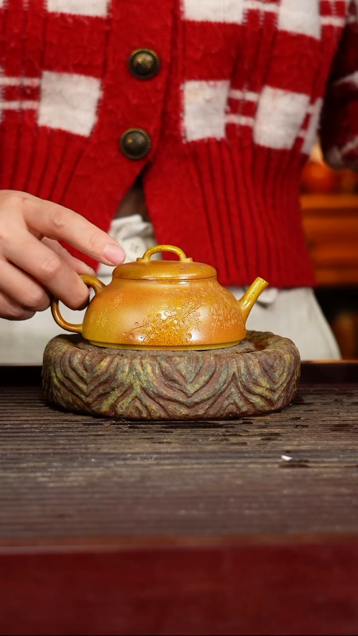 宜兴原矿紫砂壶茶壶宜兴原矿紫砂壶茶壶150C