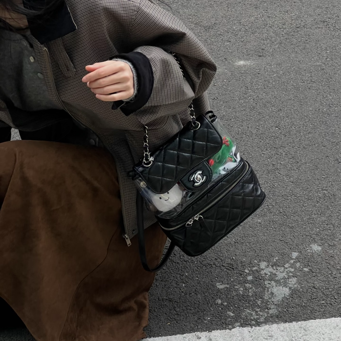 95新 Chanel/香奈儿 黑银油蜡褶皱牛皮果冻链条包 底长22 25开