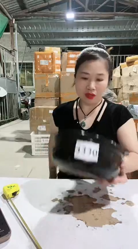 3330大瑕疵不圆黑锅不带盖