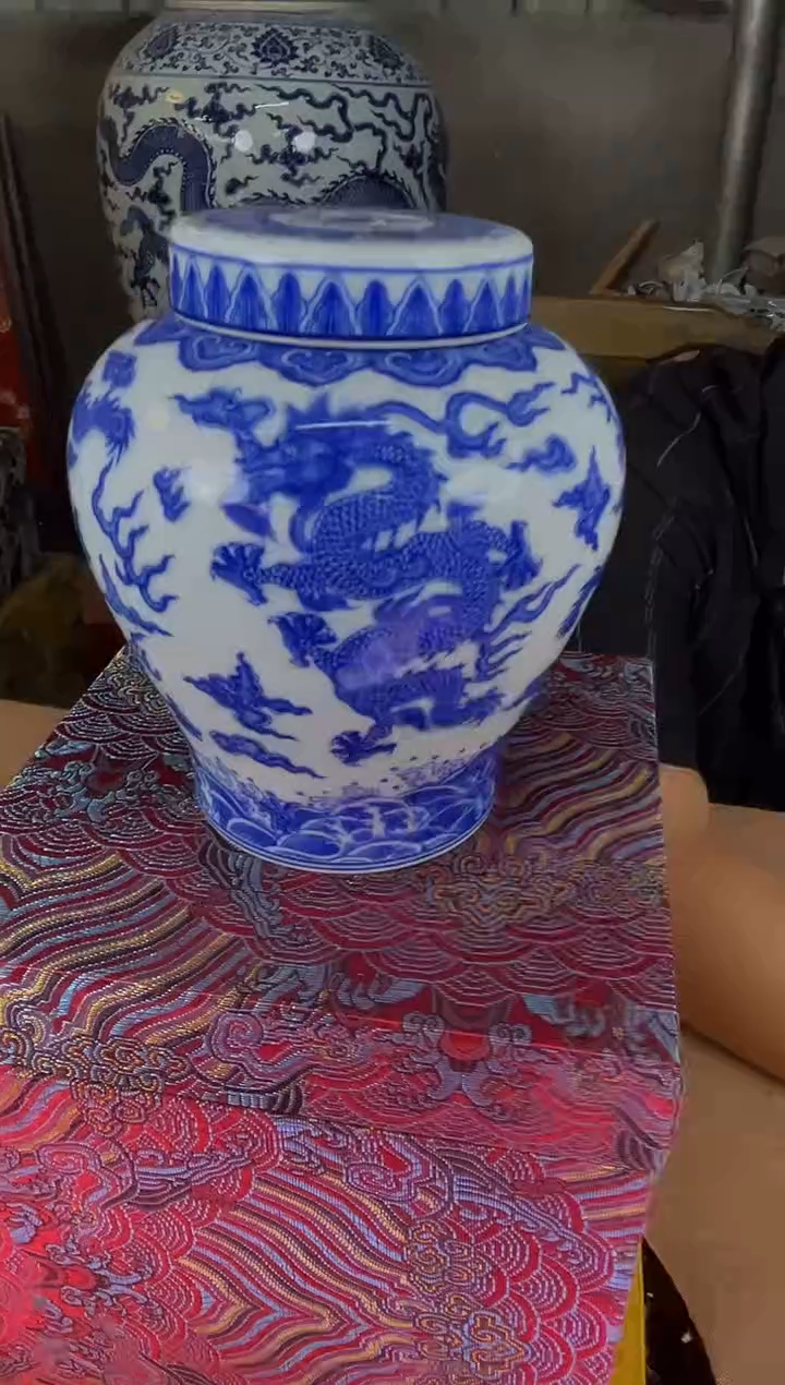 摆件景德镇艺术陶瓷摆件V277