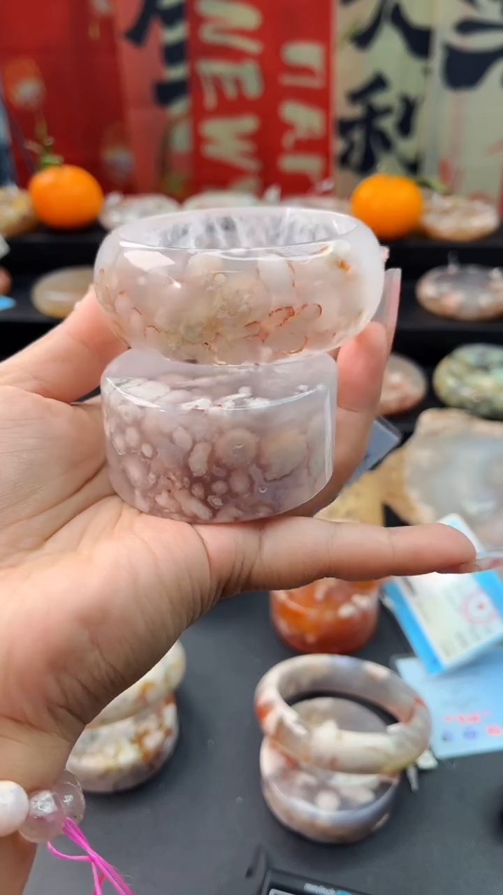 【闪购商品】石英质玉手镯未镶嵌赠送镯心（60圈口）