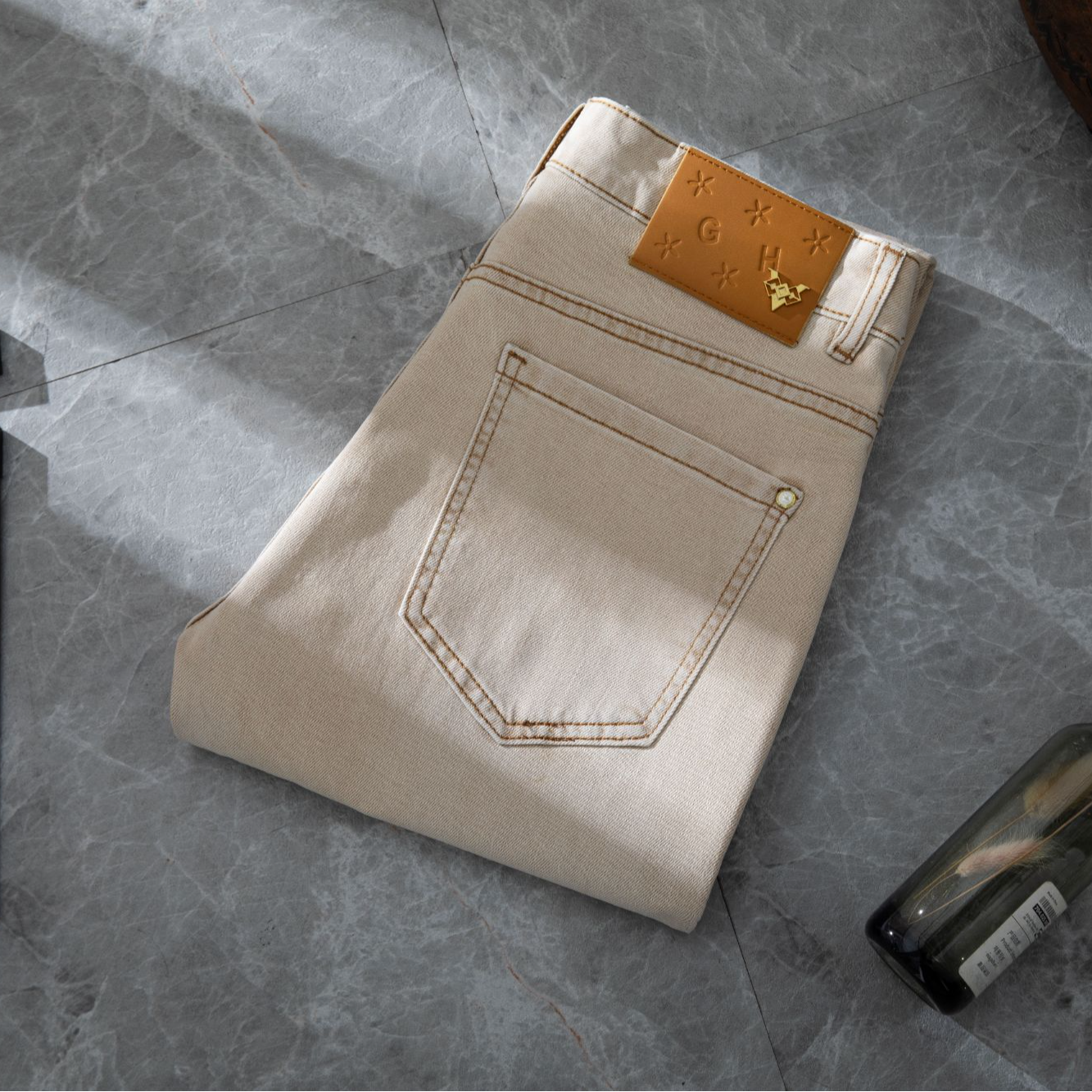 【冬季】卡其色身潮流显瘦时尚休闲弹力潮流牛仔裤