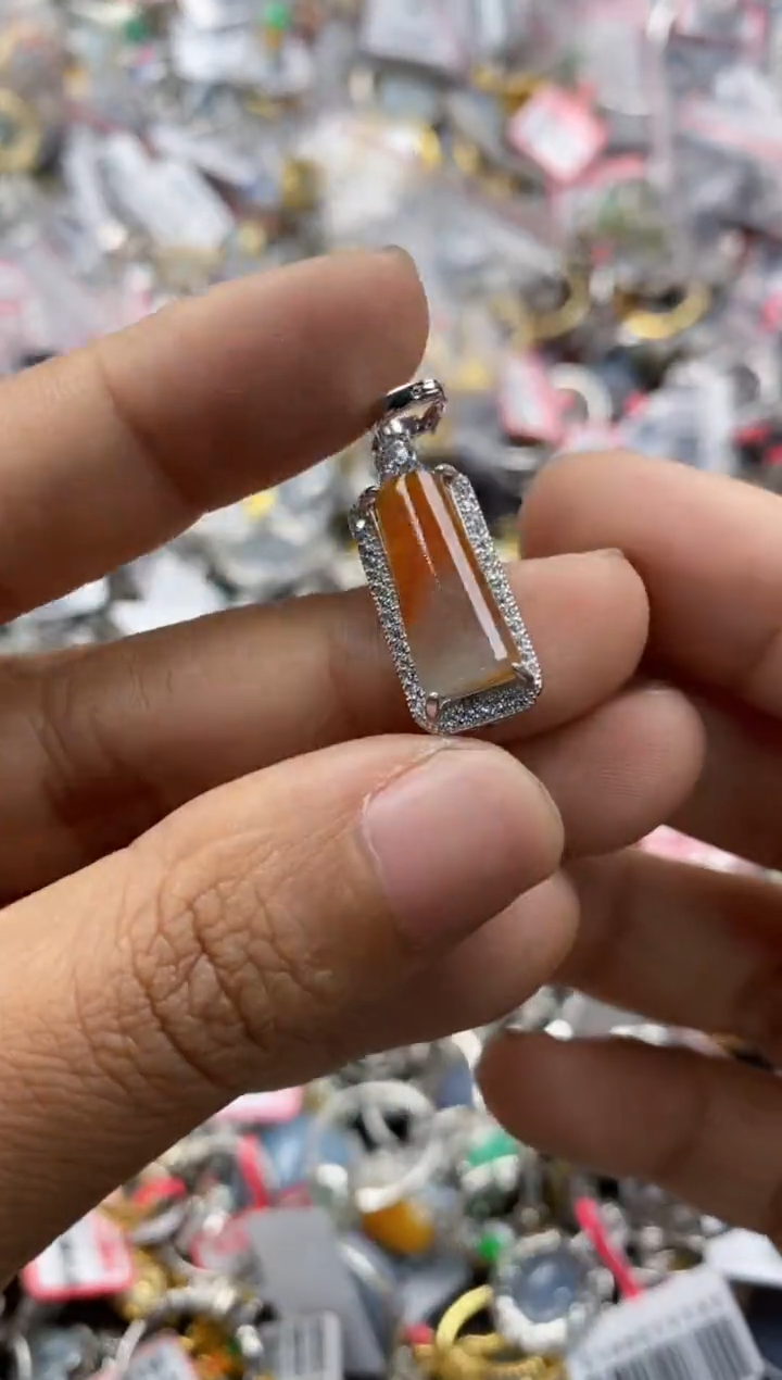 银S925镶嵌戒指翡翠888             4