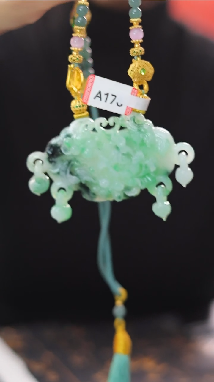 【闪购商品】翡翠颈饰未镶嵌24小时内发货质保A货