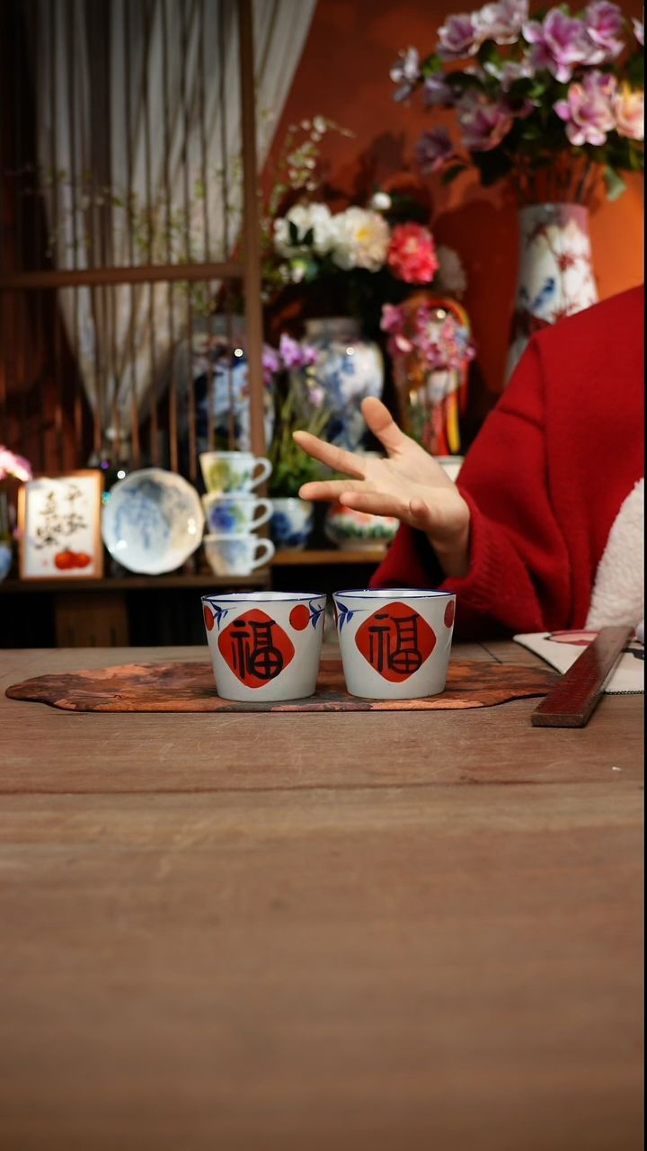 当代高温釉下彩手绘陶瓷餐具