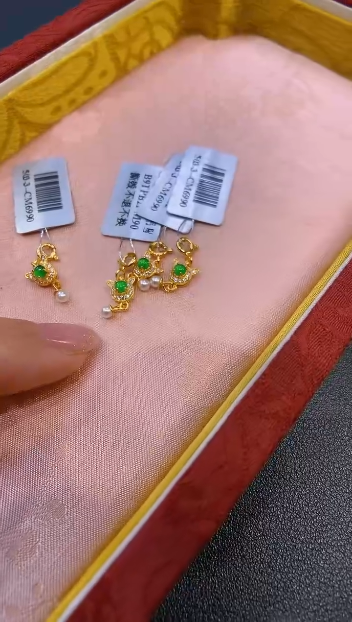 【闪购商品】翡翠银S925镶嵌吊坠(不含链)蛋面 多样性发其一