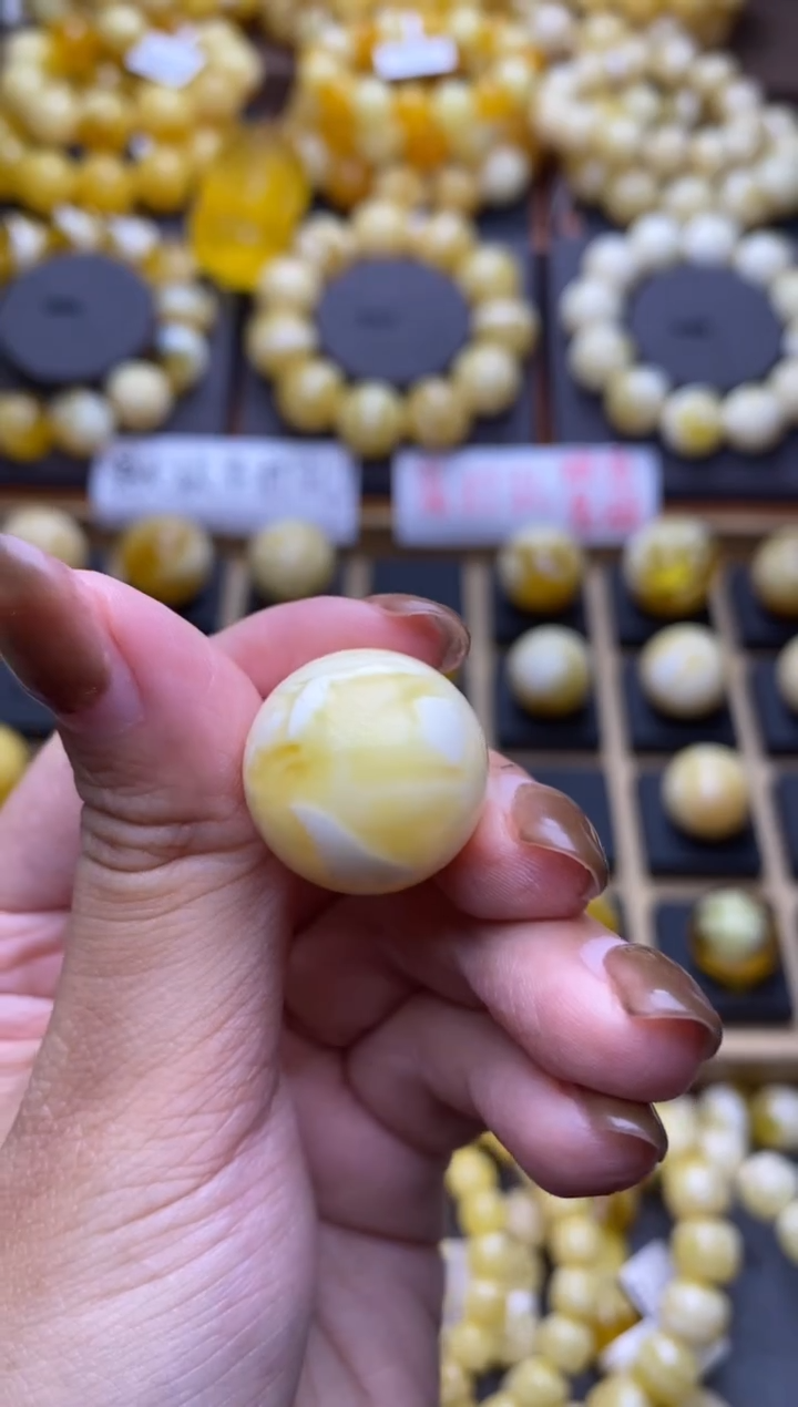 【闪购商品】琥珀裸石未镶嵌大小姐珠宝严选107