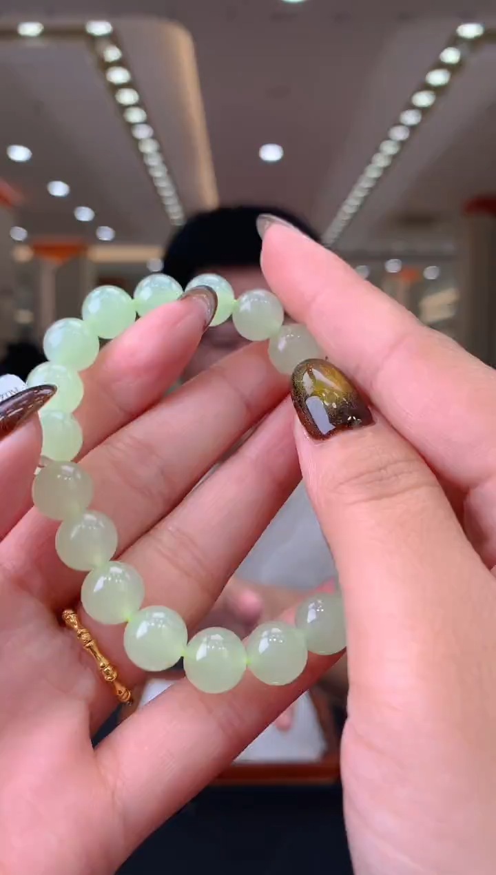定制和田玉天然和田玉（拍一发一)