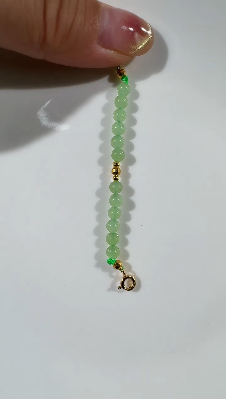 颈饰银S925镶嵌和田玉4mm乌兰海苹果绿延长链多样性发一