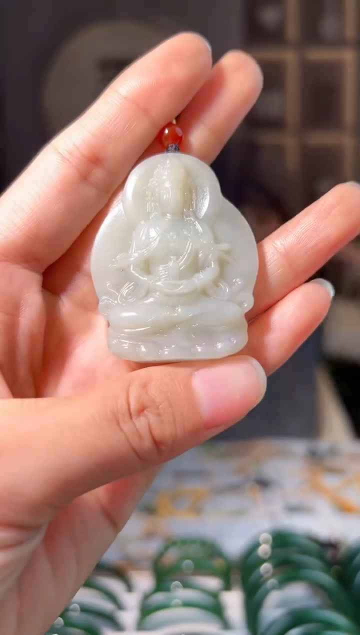 颈饰未镶嵌和田玉拍一发一，拍一发一