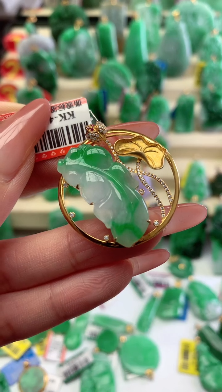 【闪购商品】翡翠颈饰9K金镶嵌挂件