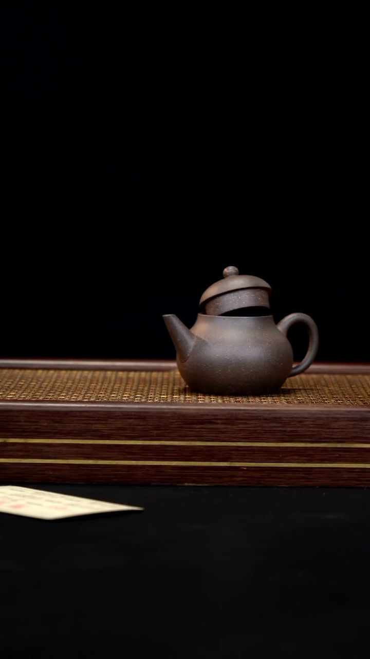 茶壶紫砂32  黄龙源 芭乐水平 铁砂泥