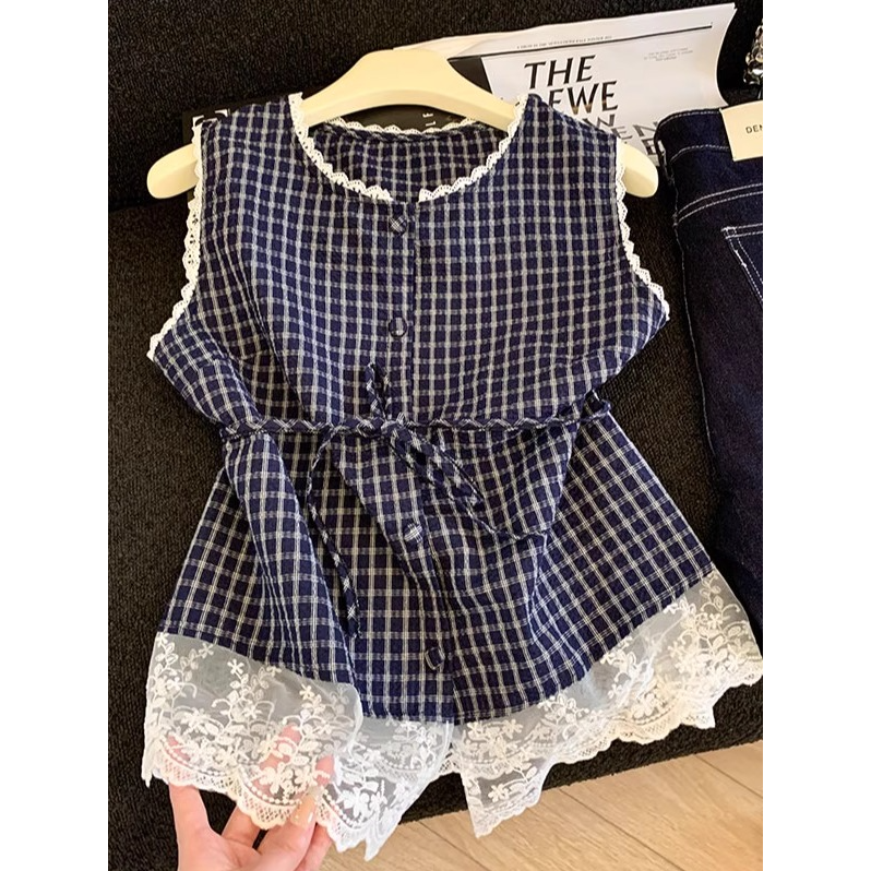 甜美蕾丝花边拼接格子背心女夏季洋气减龄设计感宽松无袖衬衫上衣